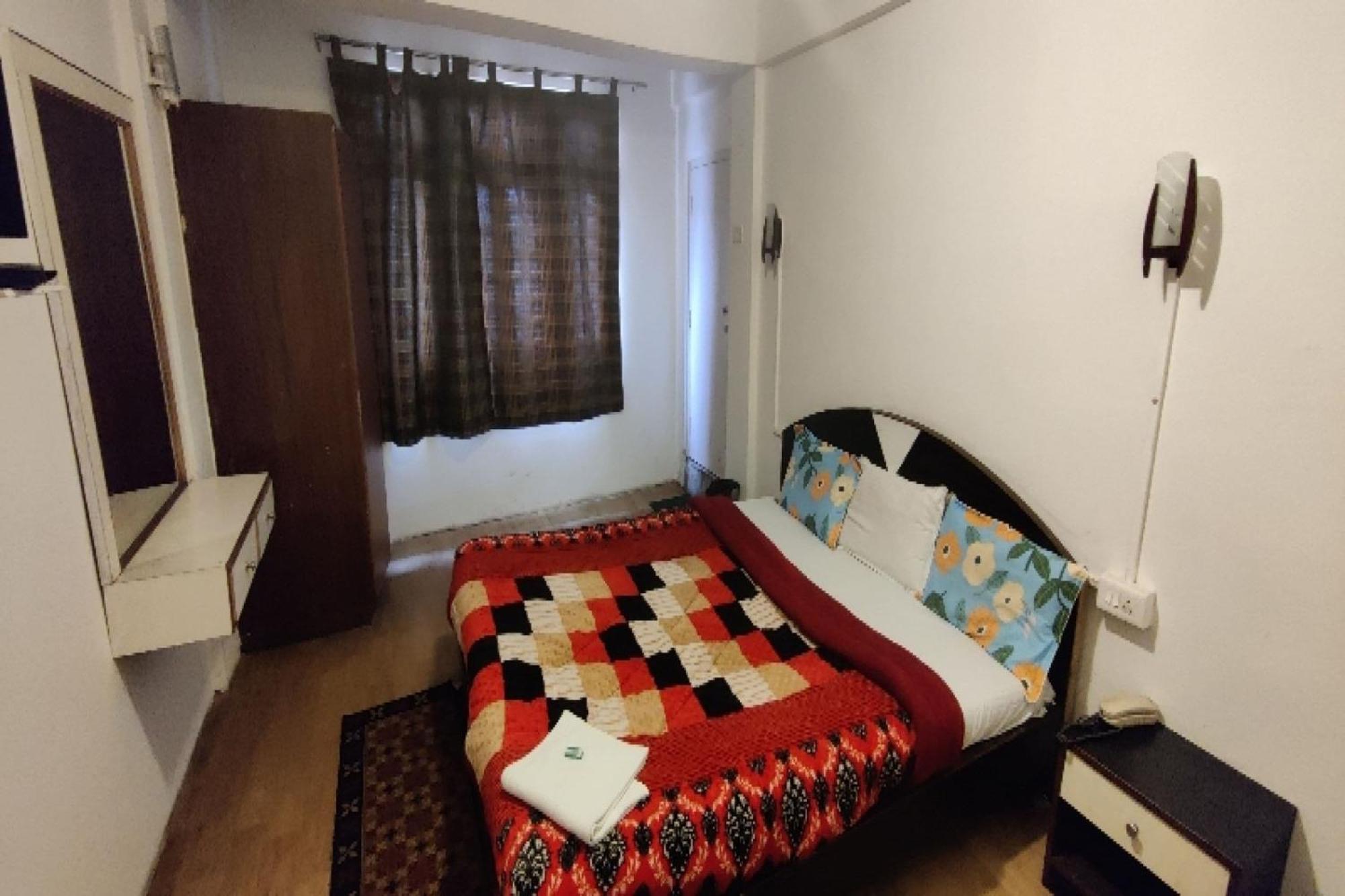 Capital O 8272 Hotel Pratigya Residency 甘托克 外观 照片