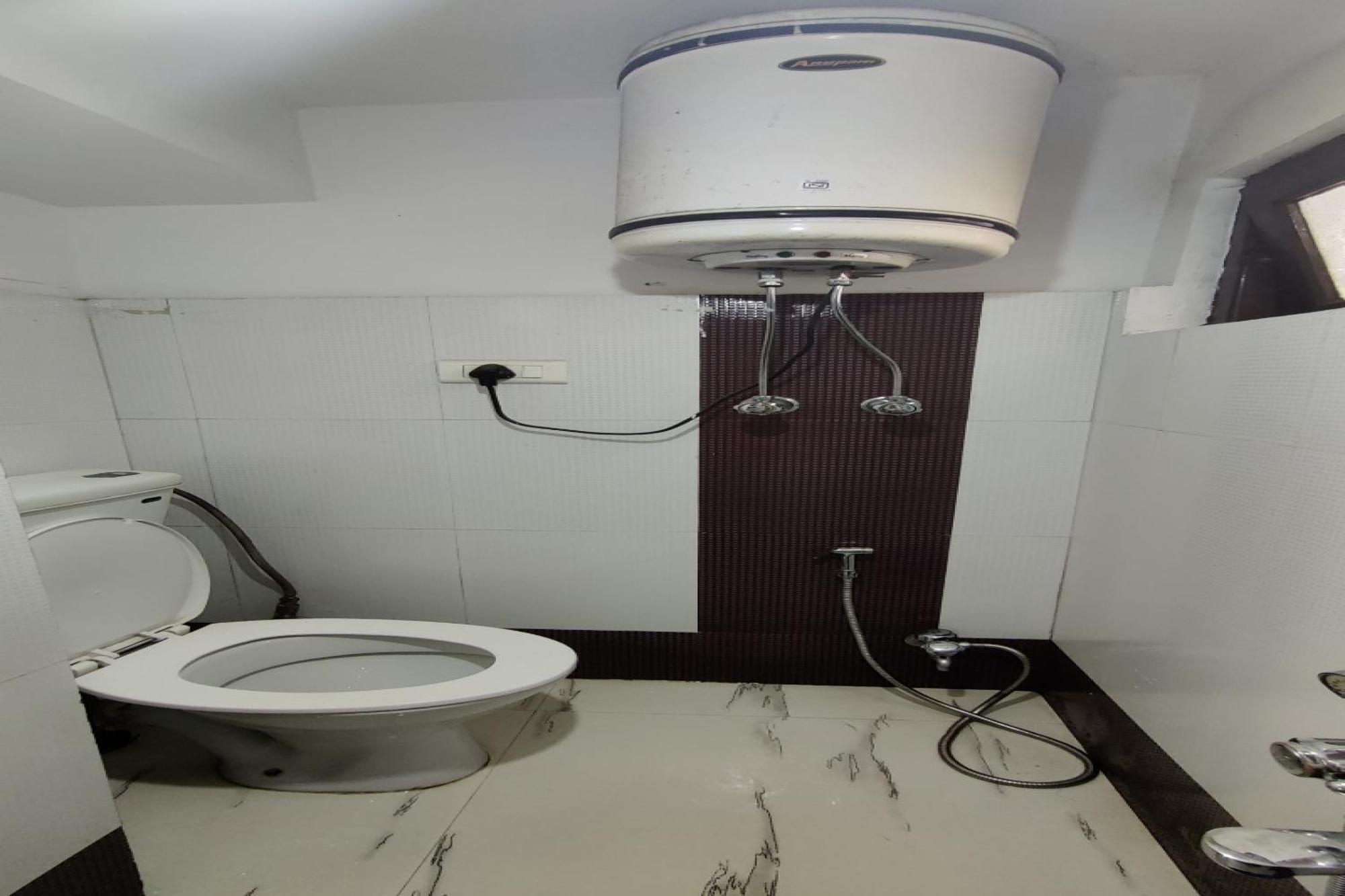 Capital O 8272 Hotel Pratigya Residency 甘托克 外观 照片