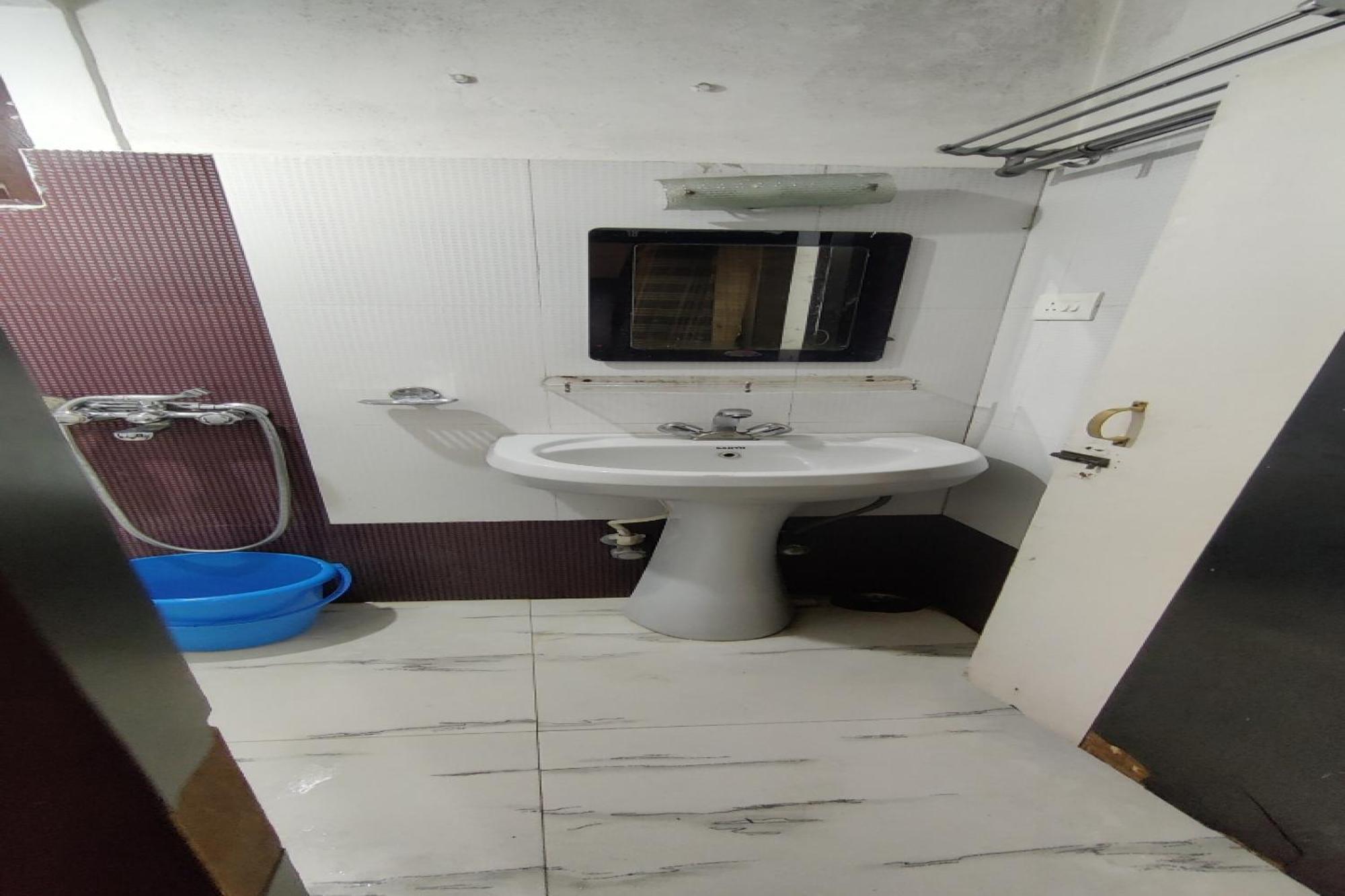 Capital O 8272 Hotel Pratigya Residency 甘托克 外观 照片